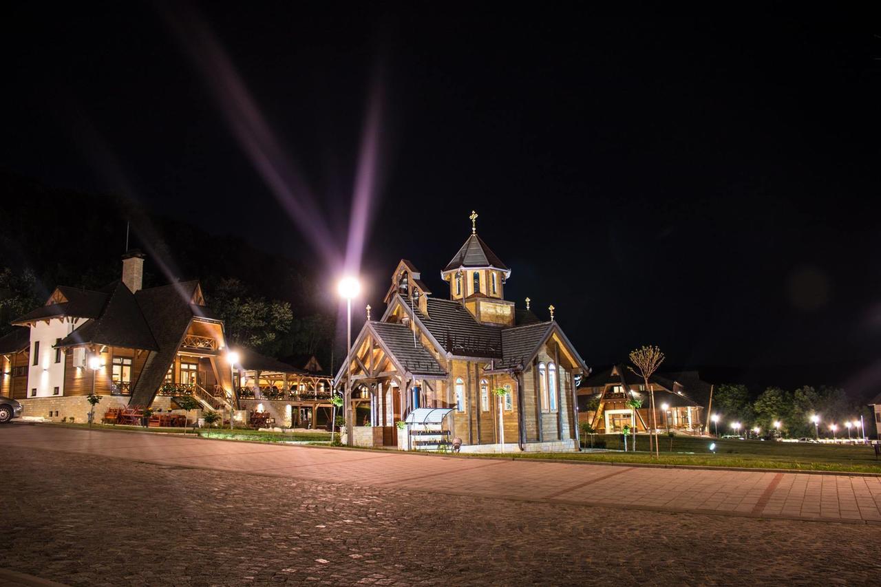 Etno Naselje Vrdnicka Kula Bed and Breakfast Vrdnik Εξωτερικό φωτογραφία