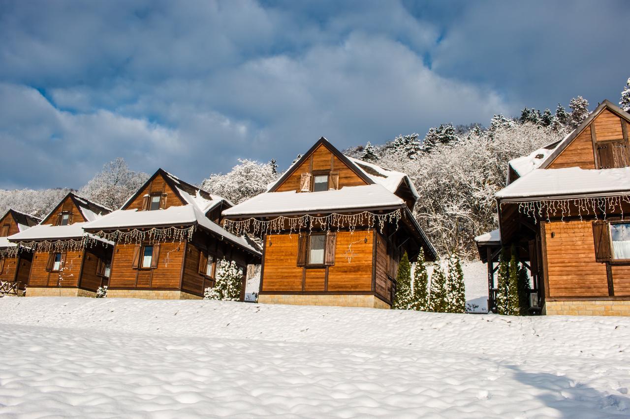 Etno Naselje Vrdnicka Kula Bed and Breakfast Vrdnik Εξωτερικό φωτογραφία